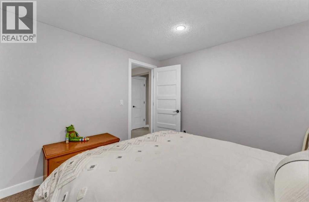 110 Carry Crescent SE, Medicine Hat, Alberta  T1B 3J8 - Photo 31 - A2313441