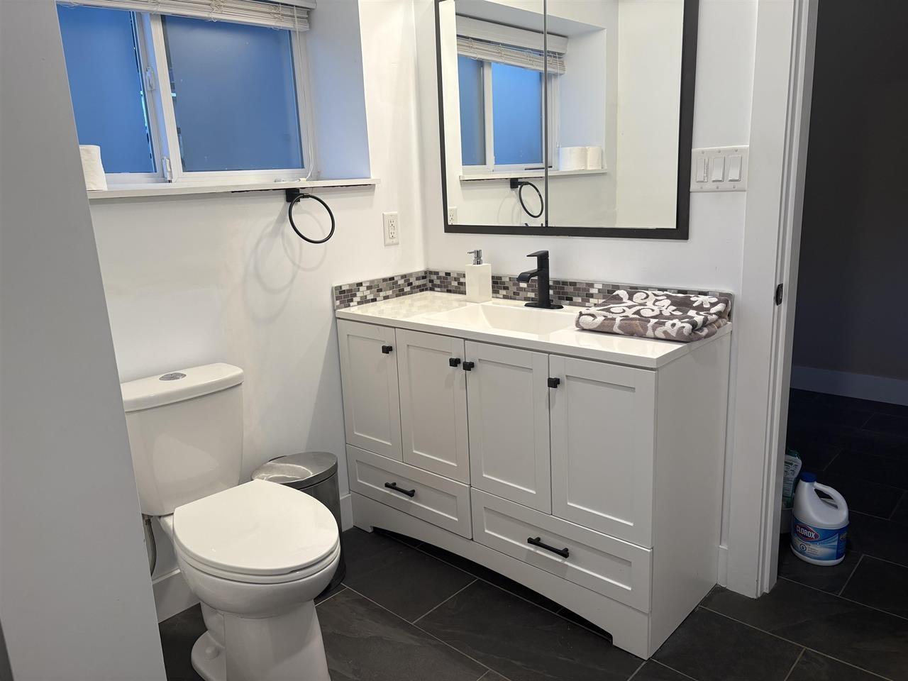 11010 86a Avenue, Delta, British Columbia  V4C 2Y2 - Photo 13 - R3092910
