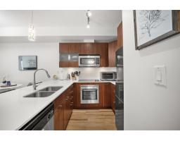 <div class="price">$474,999</div> 203 13321 102a Avenue, Surrey<br><div style="margin-bottom:8px;"><small>Sutton Group-West Coast Realty</small></div><div class='bed_bath'>1 Bed | 1 Bath</div>