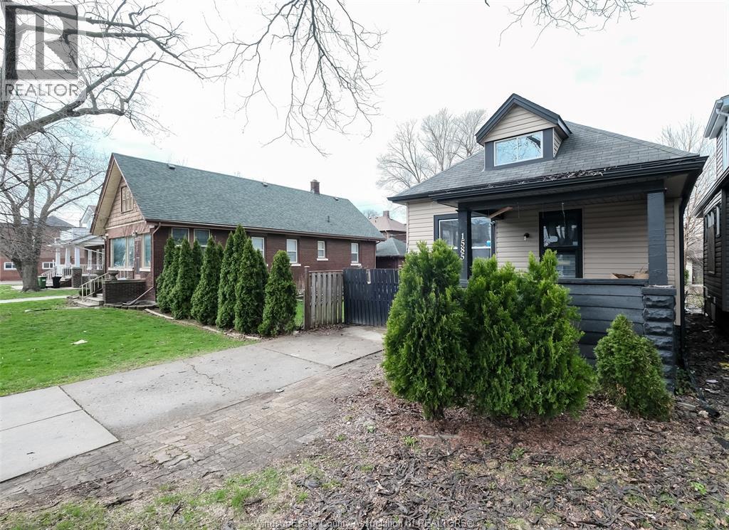 1585 Pelissier, Windsor, Ontario  N9X 1M9 - Photo 2 - 26013473