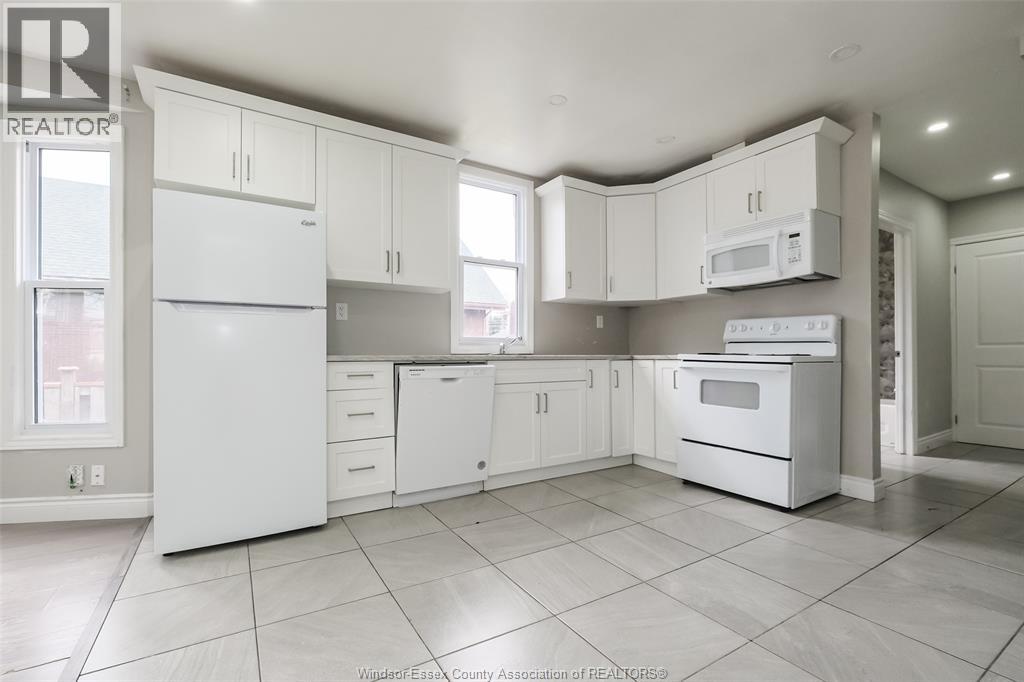 1585 Pelissier, Windsor, Ontario  N9X 1M9 - Photo 10 - 26013473