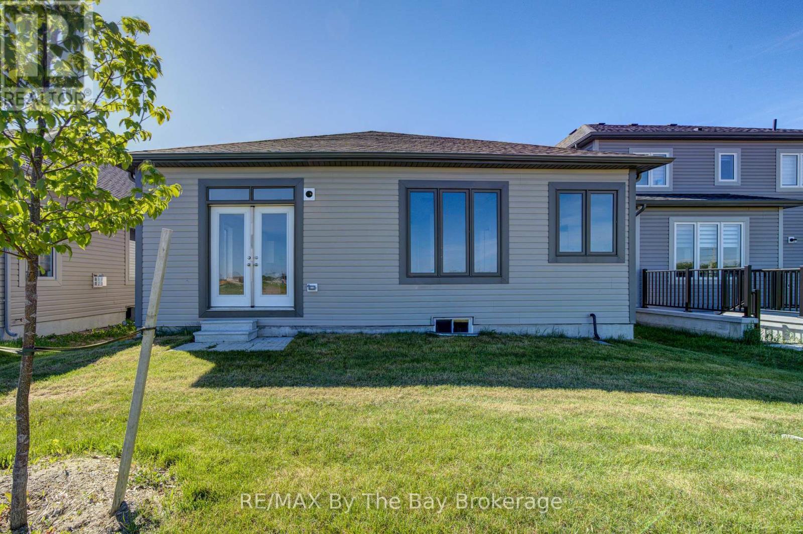 15 Union Boulevard, Wasaga Beach, Ontario  L9Z 0M6 - Photo 40 - S13418302