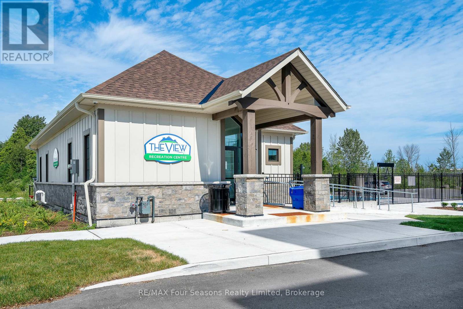 205 - 17 Spooner Crescent, Collingwood, Ontario L9Y 1T3 - Photo 27 - S13418344
