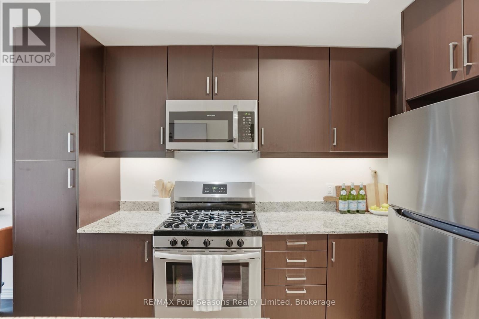 205 - 17 Spooner Crescent, Collingwood, Ontario L9Y 1T3 - Photo 9 - S13418344
