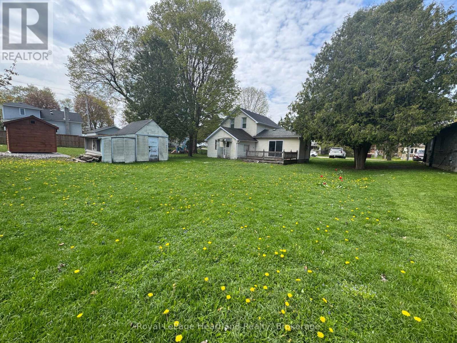 43 Clinton Street, South Bruce, Ontario  N0G 2S0 - Photo 3 - X13418288