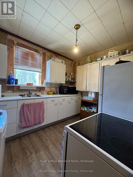 43 Clinton Street, South Bruce, Ontario  N0G 2S0 - Photo 8 - X13418288