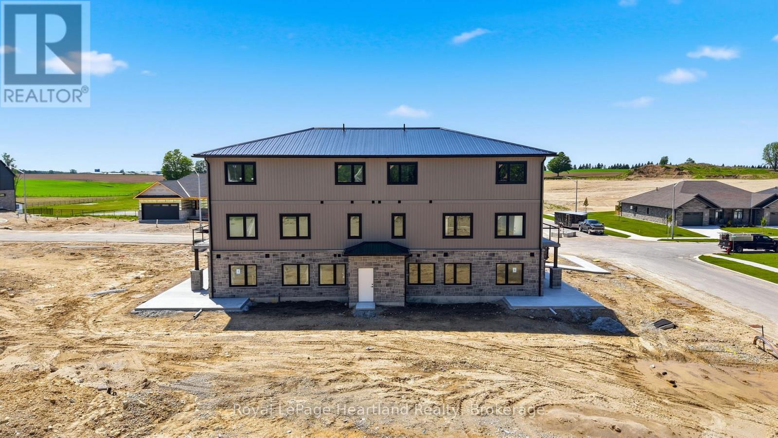 6 - 15 Cassidy Street, South Bruce, Ontario  N0G 2S0 - Photo 14 - X13418318