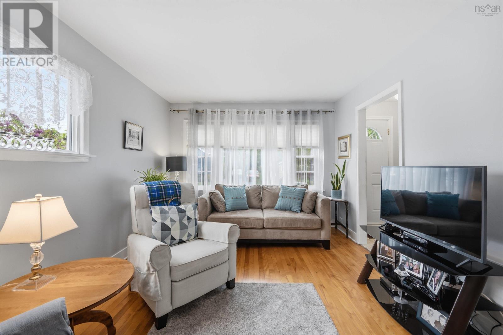 292 Chadwick Street, Dartmouth, Nova Scotia  B2Y 2M3 - Photo 7 - 202613276