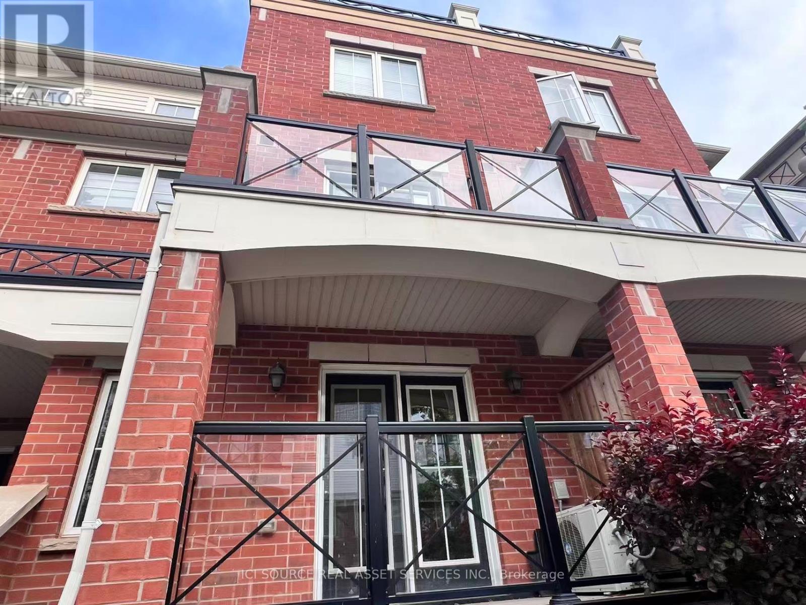 4 - 2460 POST ROAD, Oakville, Ontario