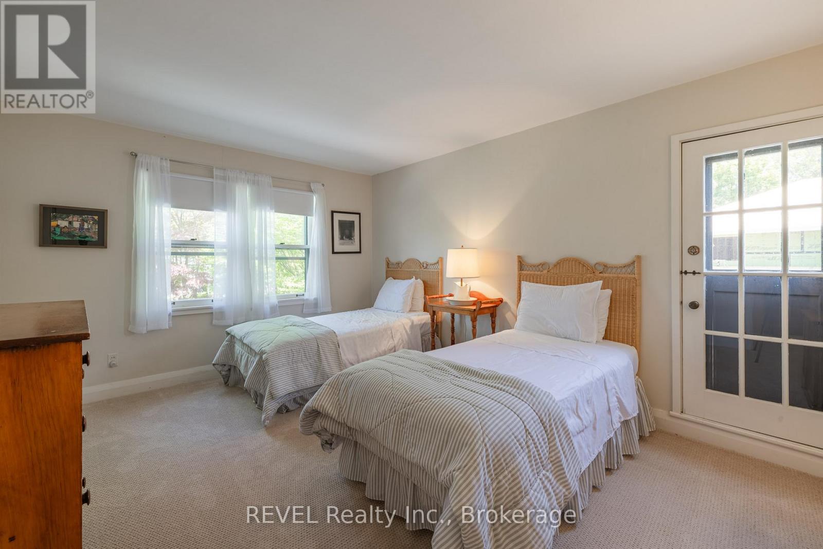 2133 Macdonald Drive, Fort Erie, Ontario  L2A 5M4 - Photo 25 - X13223926
