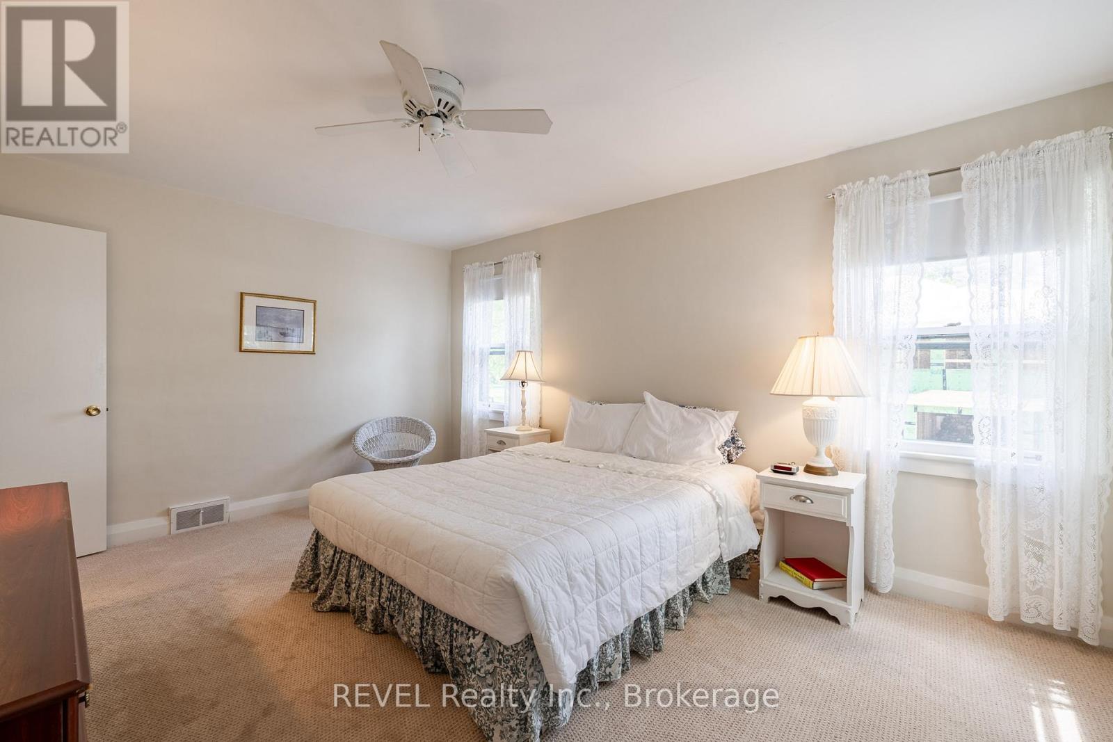 2133 Macdonald Drive, Fort Erie, Ontario  L2A 5M4 - Photo 19 - X13223926
