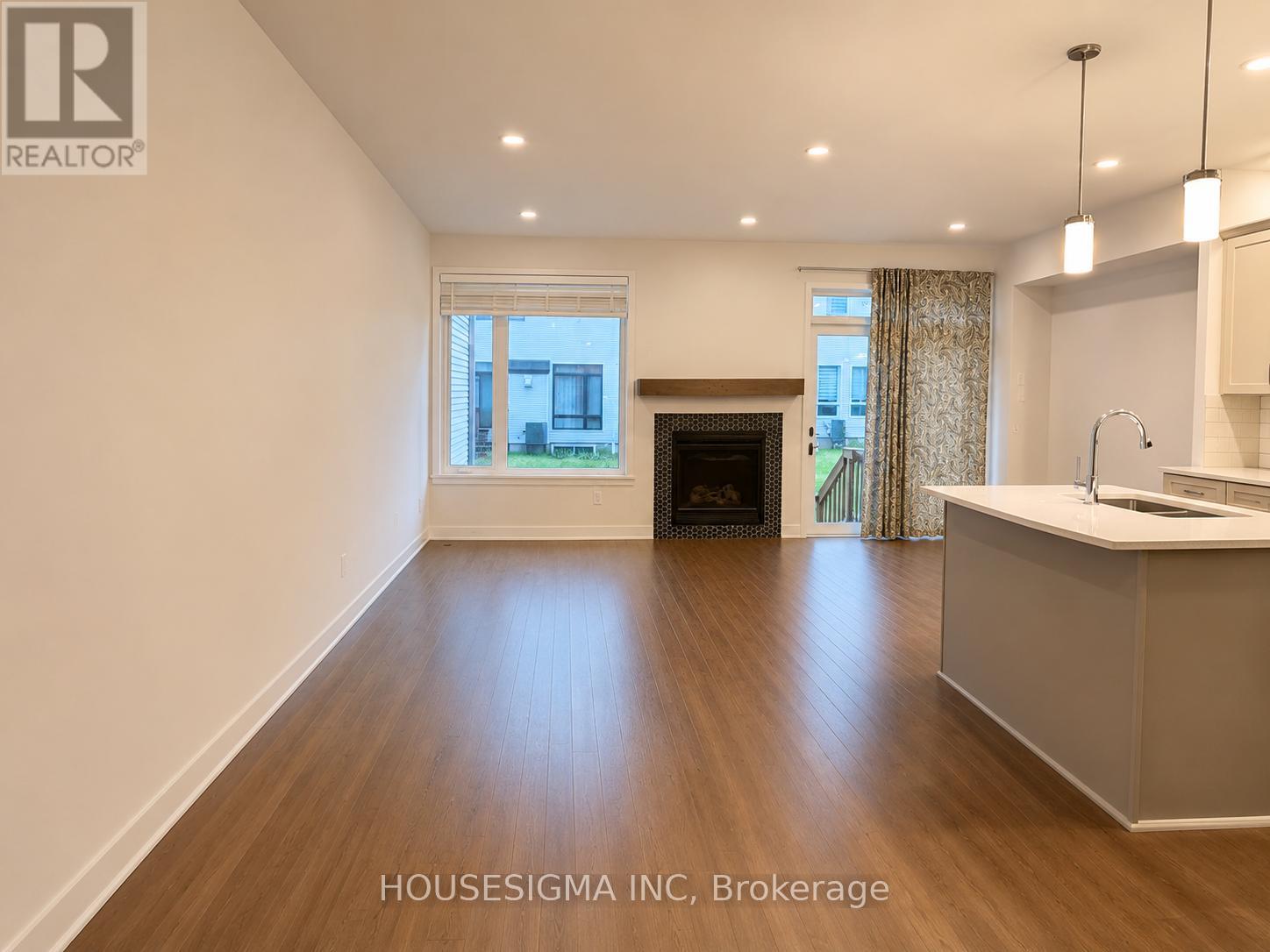 513 Cardamom Terrace, Ottawa, Ontario  K2S 2Y1 - Photo 3 - X13418246