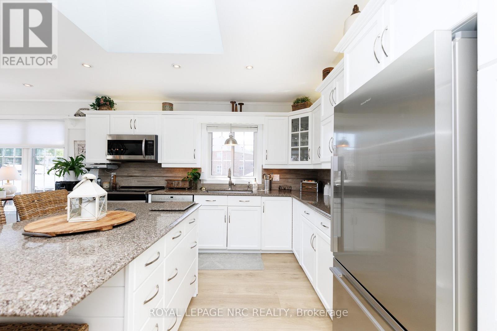 27 Bahama Bay, St. Catharines, Ontario  L2M 7W2 - Photo 7 - X13418340