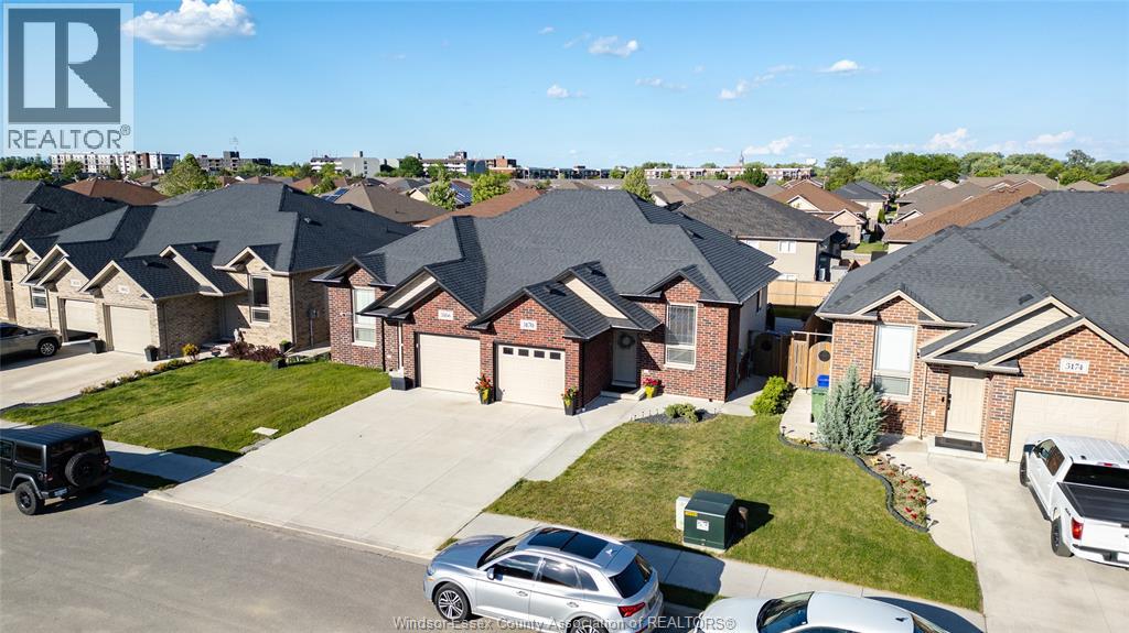 3170 Viola Crescent, Windsor, Ontario  N8N 0A3 - Photo 3 - 26013425