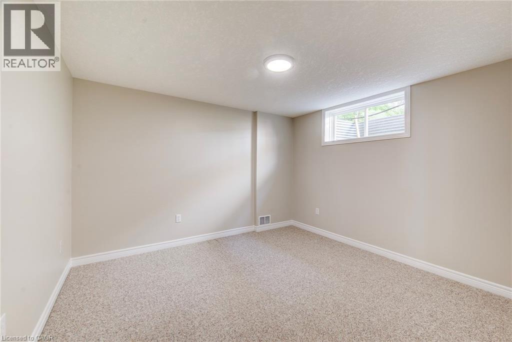 712 Brookmill Place, Waterloo, Ontario N2V 2P1 - Photo 29 - 40833492