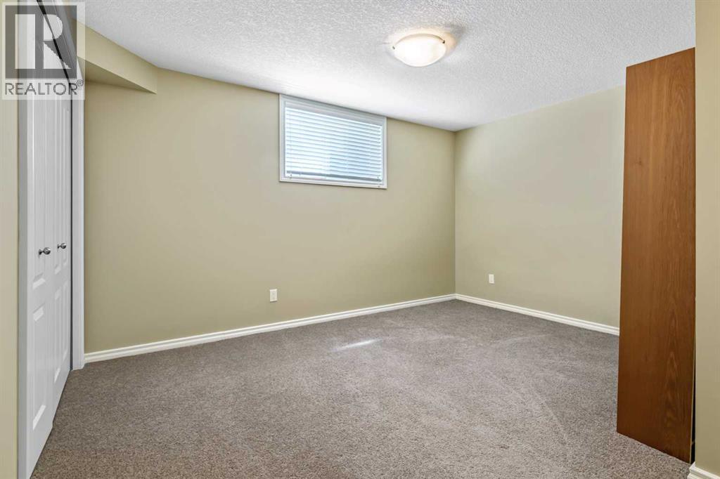 1483 Sunwood Road Se, Calgary, Alberta  T2X 2K5 - Photo 34 - A2316333