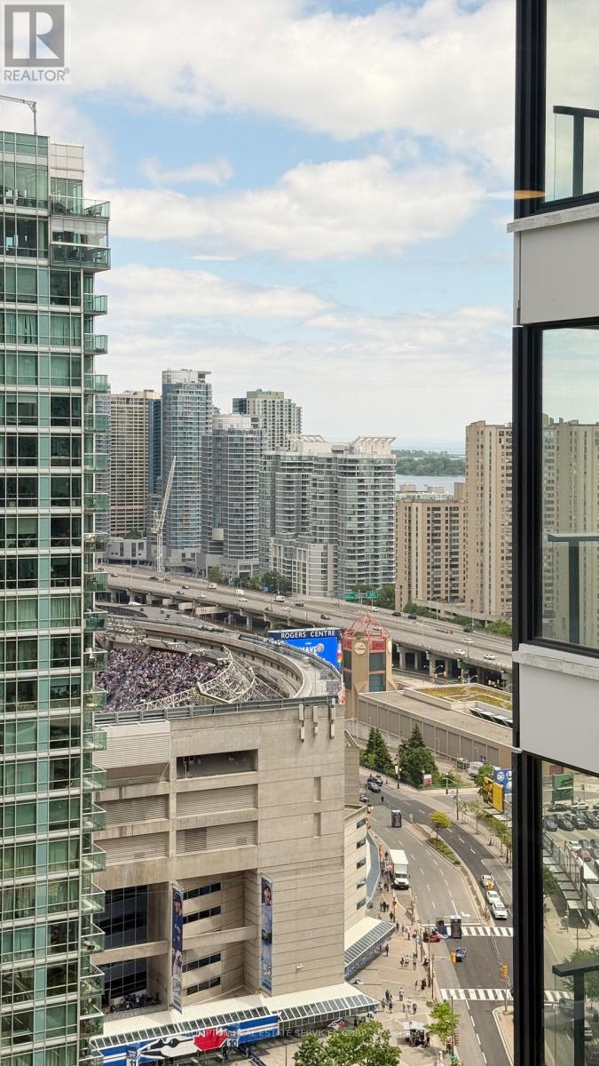 2805 - 3 Concord Cityplace Way, Toronto, Ontario  M5V 0X4 - Photo 9 - C13418280