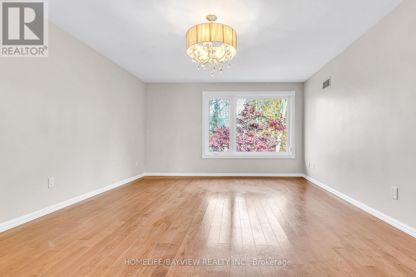 22 Salonica Road, Toronto, Ontario  M3C 2L9 - Photo 23 - C13418338