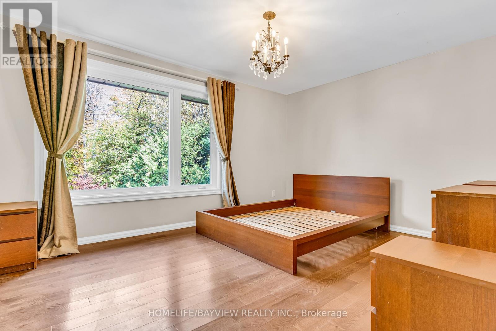 22 Salonica Road, Toronto, Ontario  M3C 2L9 - Photo 30 - C13418338