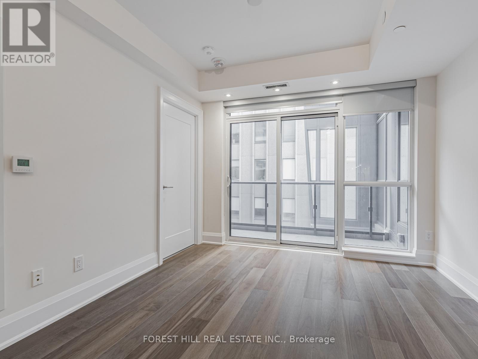 810 - 88 Cumberland Street, Toronto, Ontario  M5R 1A3 - Photo 14 - C13418374