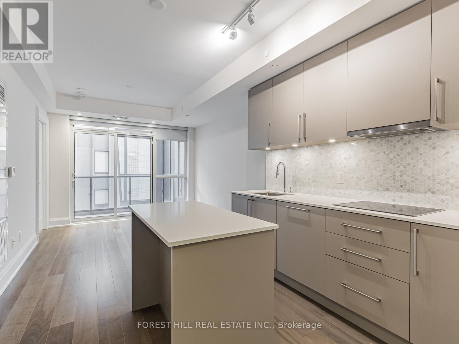 810 - 88 Cumberland Street, Toronto, Ontario  M5R 1A3 - Photo 6 - C13418374
