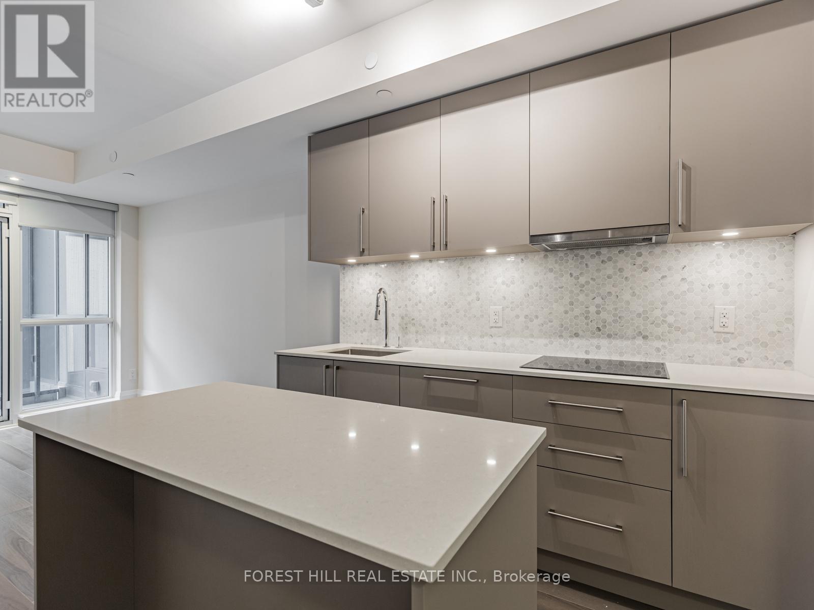810 - 88 Cumberland Street, Toronto, Ontario  M5R 1A3 - Photo 9 - C13418374