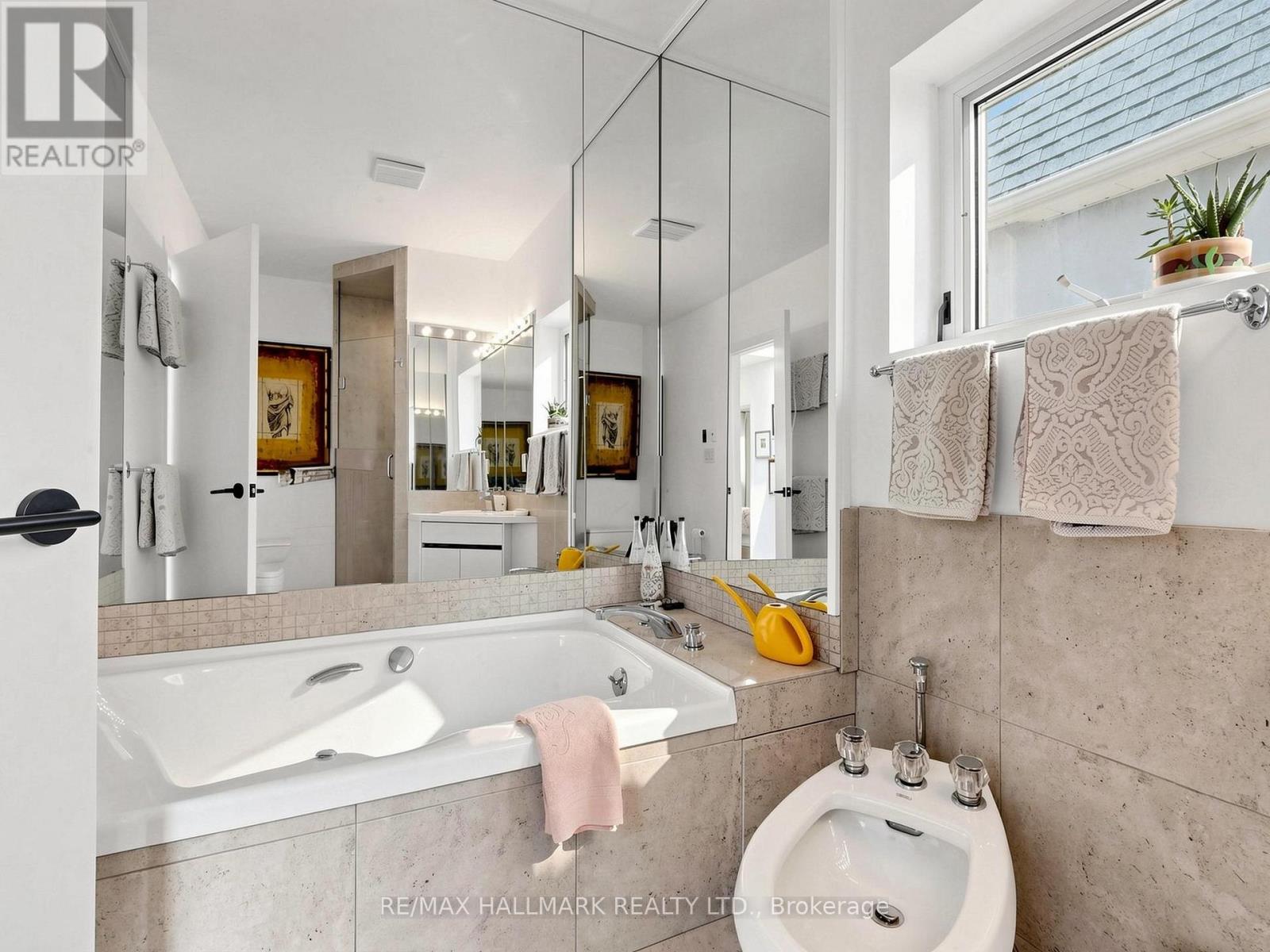 63 St Clements Avenue, Toronto, Ontario  M4R 1H1 - Photo 37 - C13418378