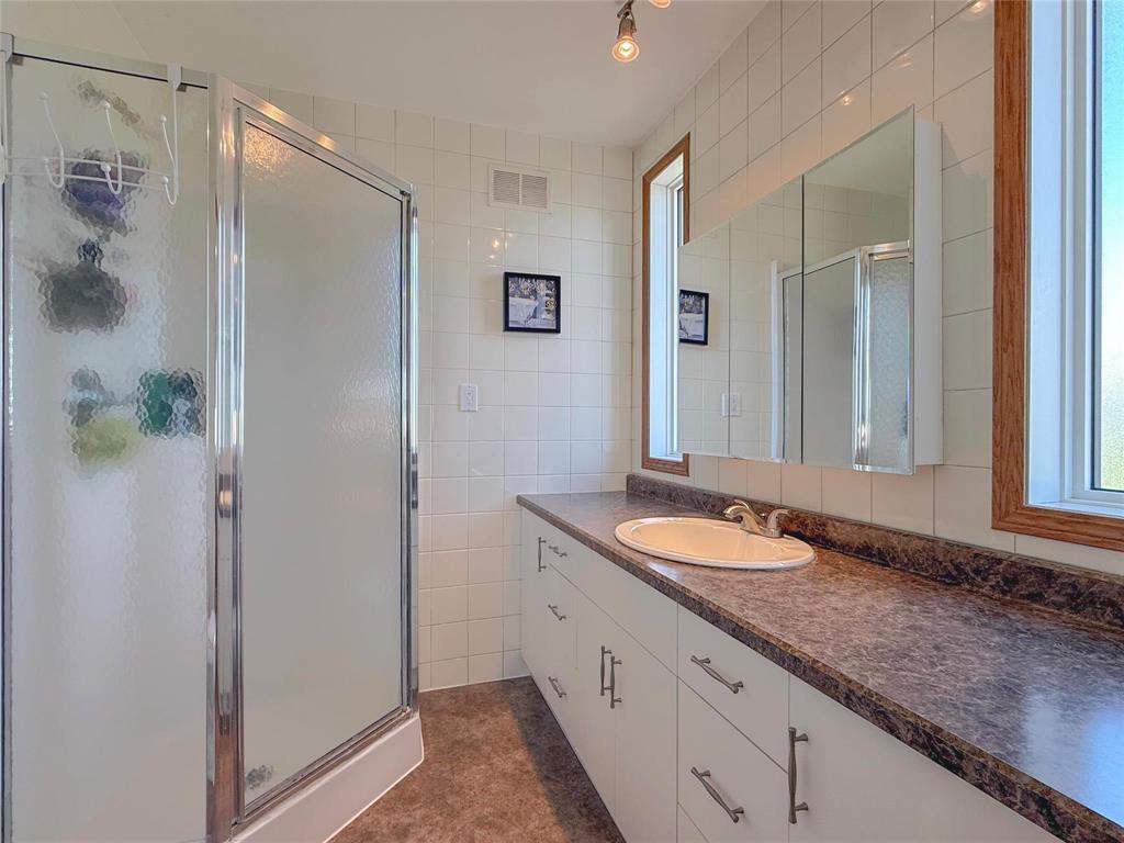 12 Sunset Drive, Killarney, Manitoba  R0K 1G0 - Photo 41 - 202608409