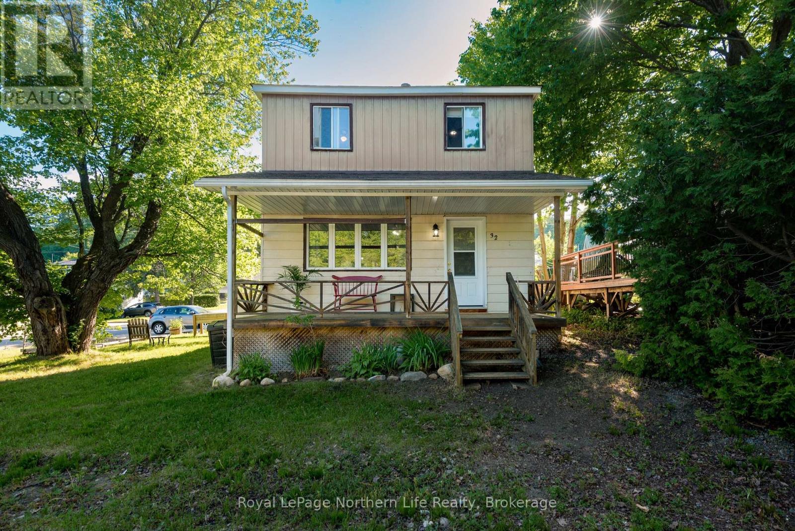 32 PINE STREET, Unorganized Townships, Ontario