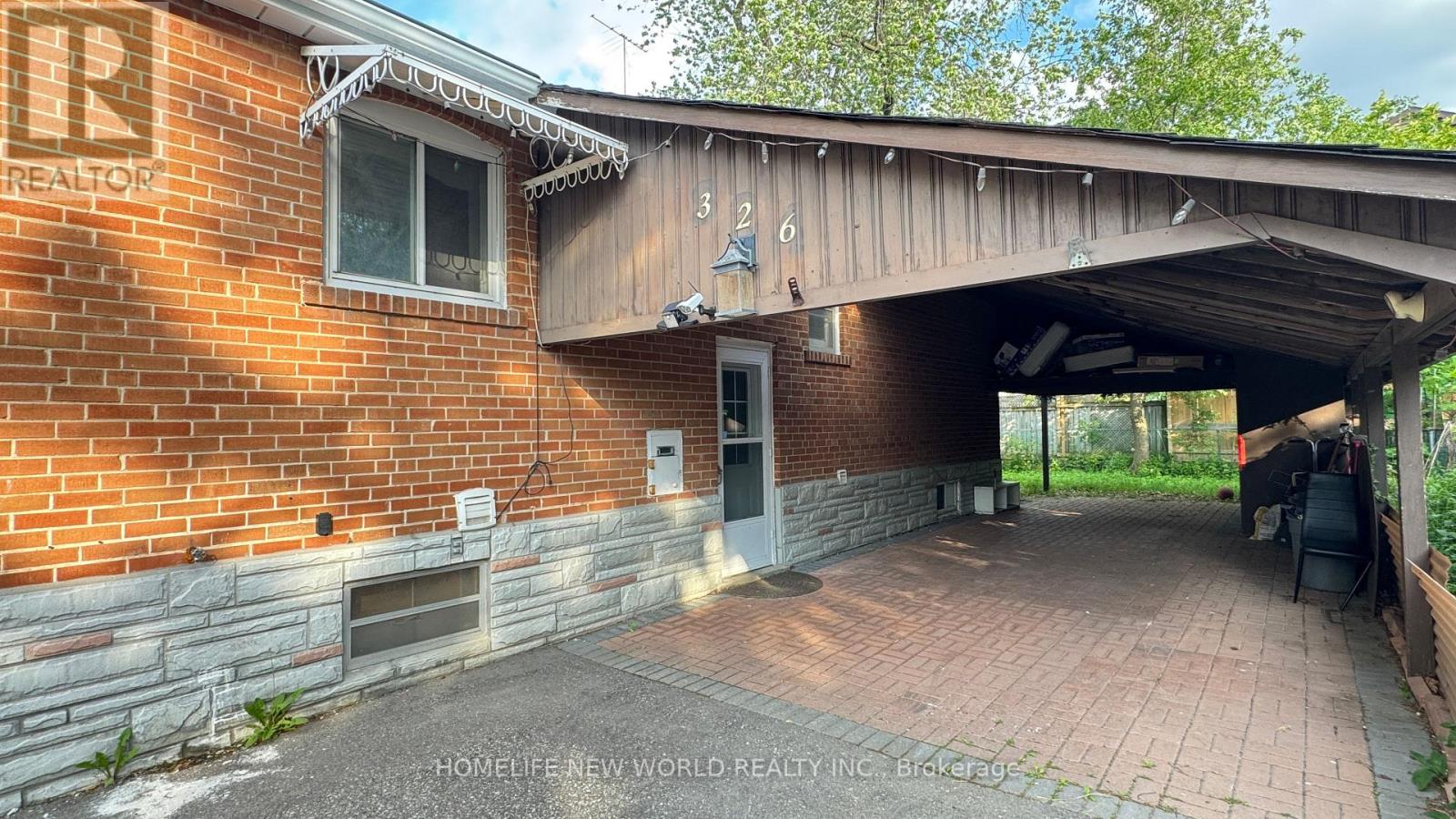 Lower - 326 Crosby Avenue, Richmond Hill, Ontario L4C 2R7 - Photo 2 - N13418238