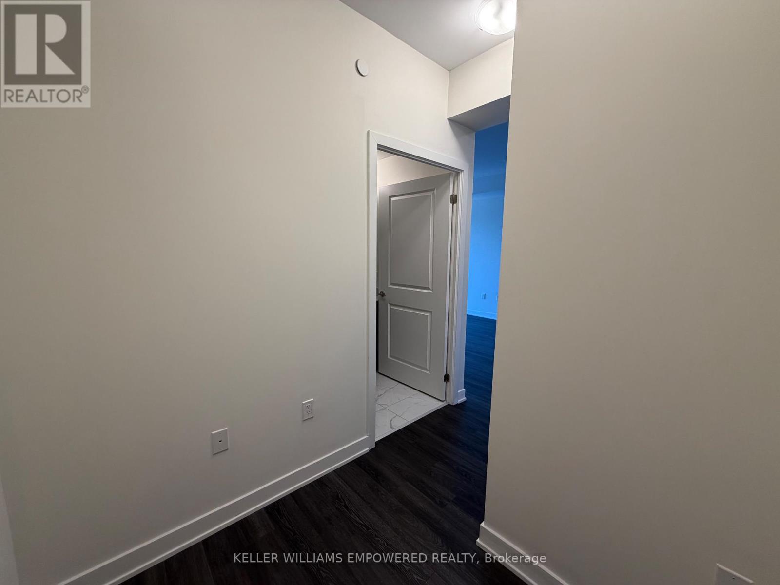 503 - 100 Eagle Rock Way, Vaughan, Ontario  L6A 5B9 - Photo 6 - N13418256