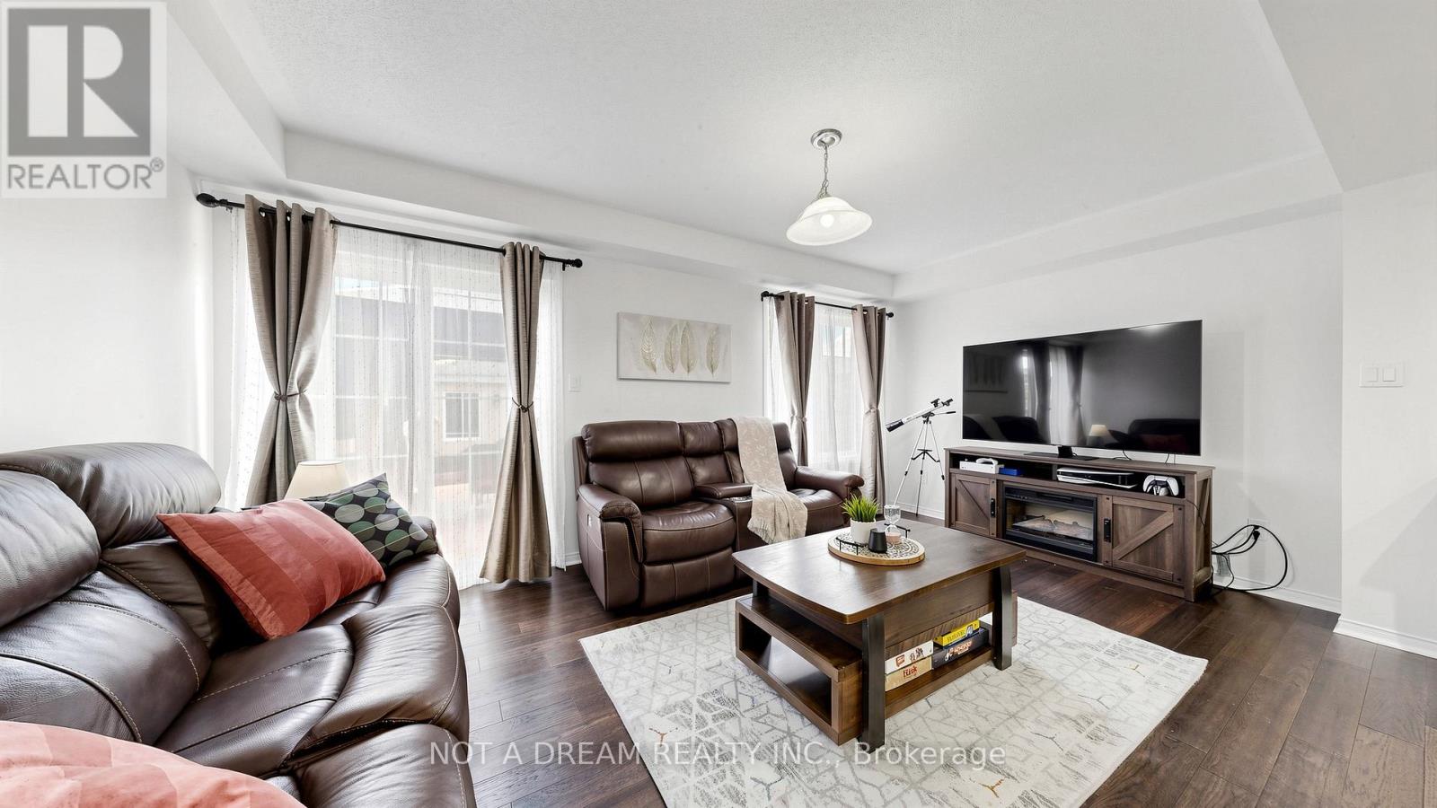 47 Acorn Lane, Bradford West Gwillimbury (Bradford), Ontario  L3Z 0H5 - Photo 11 - N13418274