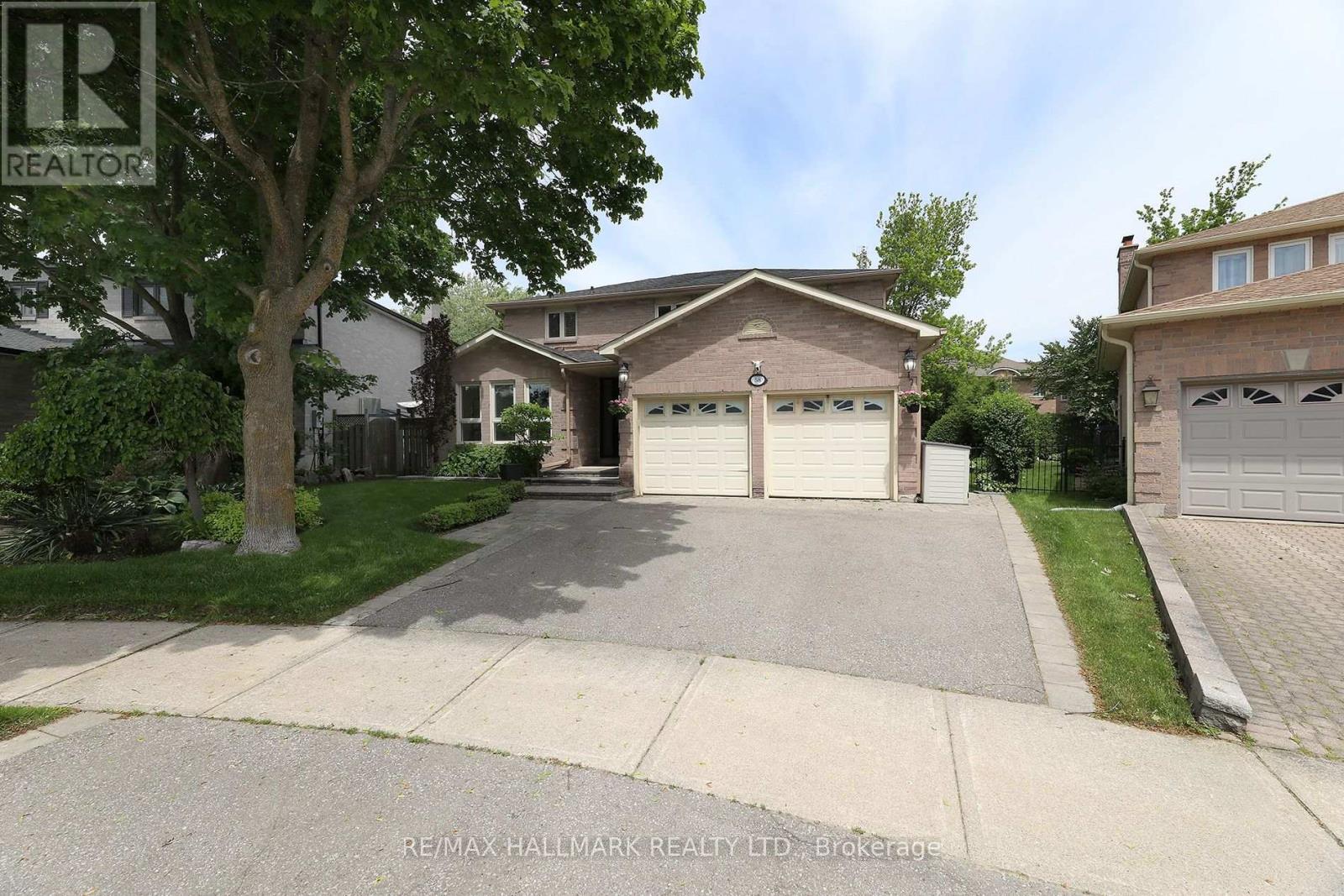 58 PICKETT CRESCENT, Richmond Hill, Ontario