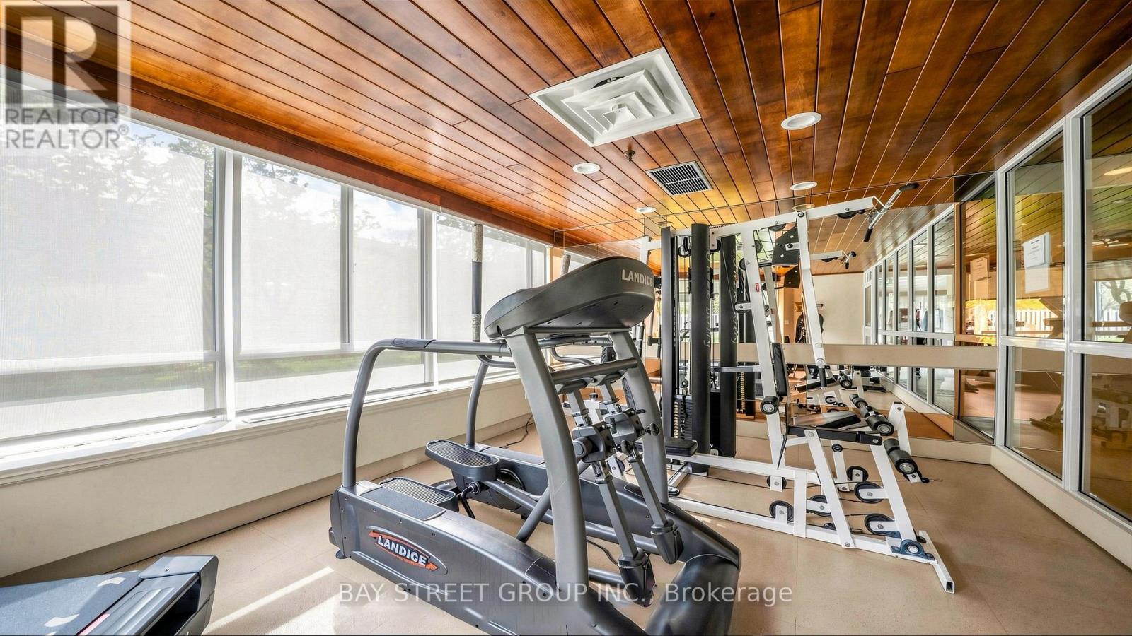 Ph 720 - 1001 Cedarglen Gate, Mississauga, Ontario  L5C 4R2 - Photo 35 - W13418284