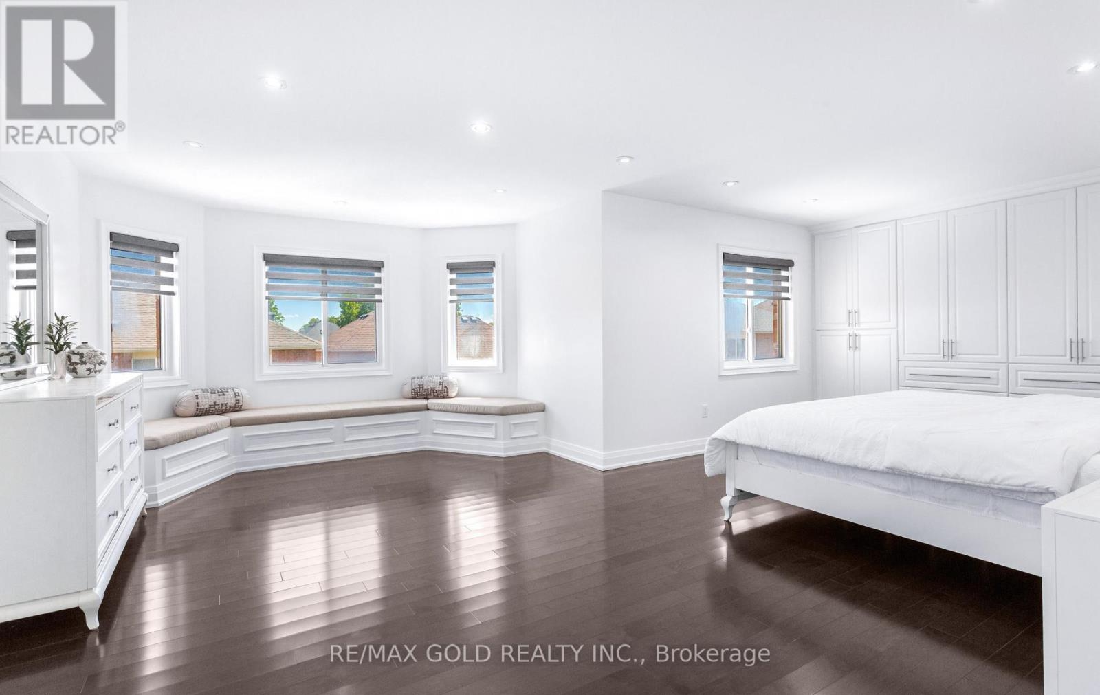 33 Nina Place, Brampton, Ontario  L7A 2E1 - Photo 30 - W13418294