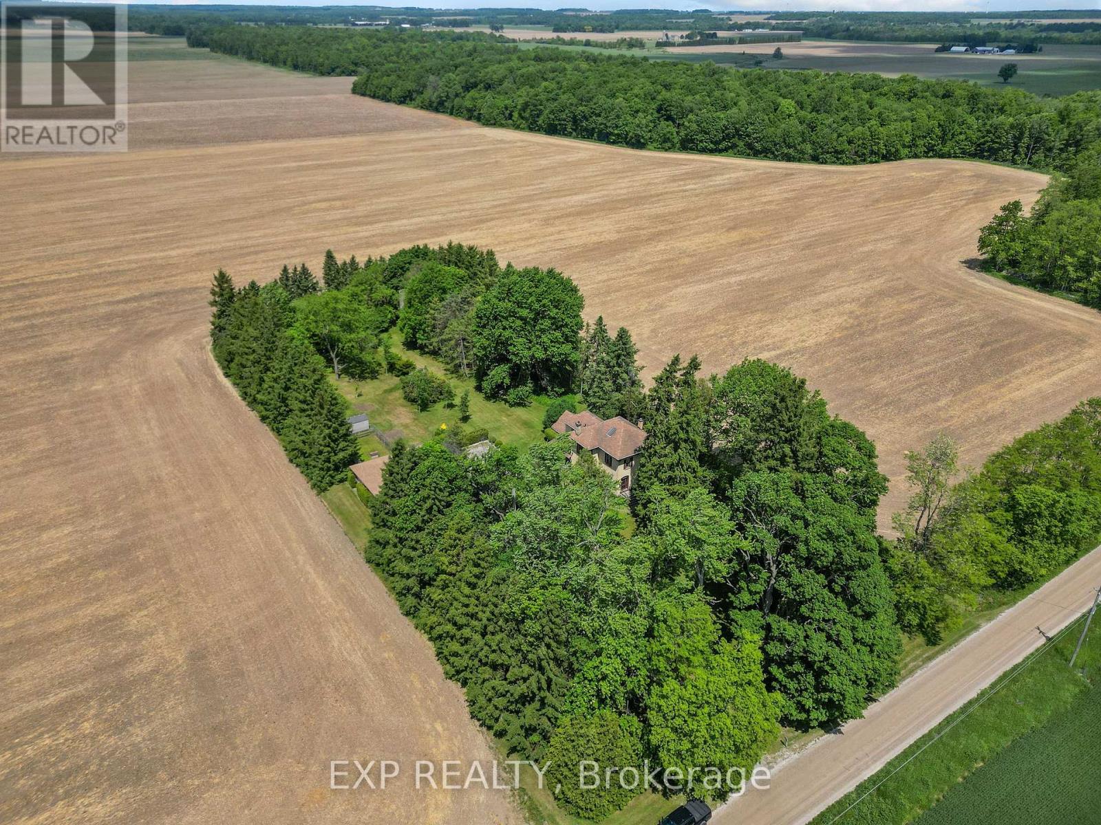 30569 Wyatt Road, North Middlesex, Ontario  N7G 3H7 - Photo 1 - X13418386