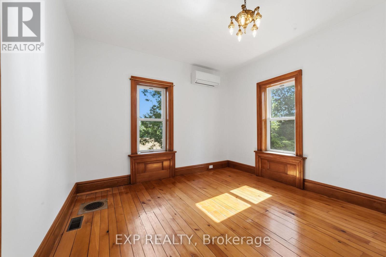 30569 Wyatt Road, North Middlesex, Ontario  N7G 3H7 - Photo 20 - X13418386