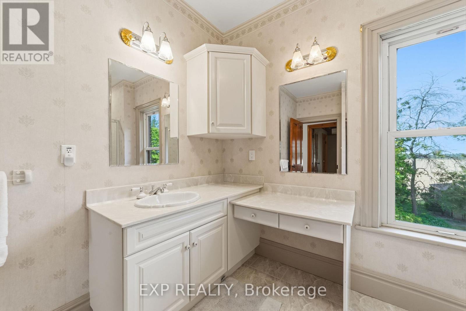 30569 Wyatt Road, North Middlesex, Ontario  N7G 3H7 - Photo 22 - X13418386