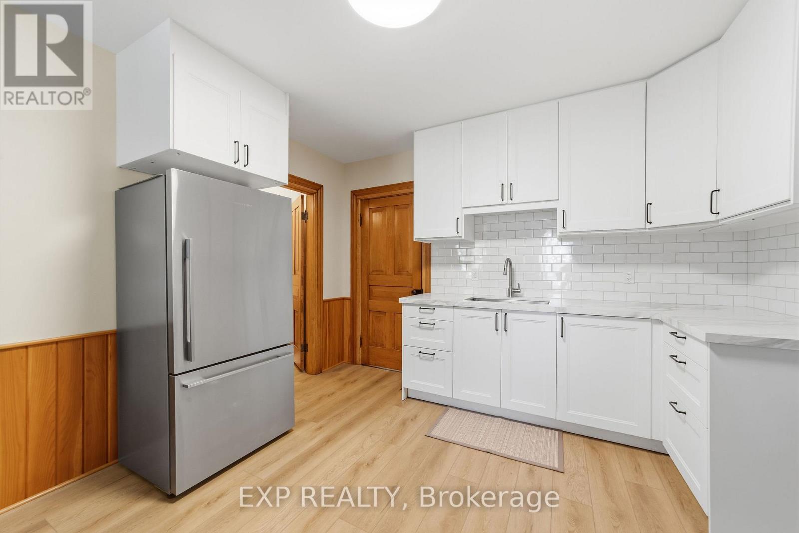 30569 Wyatt Road, North Middlesex, Ontario  N7G 3H7 - Photo 6 - X13418386