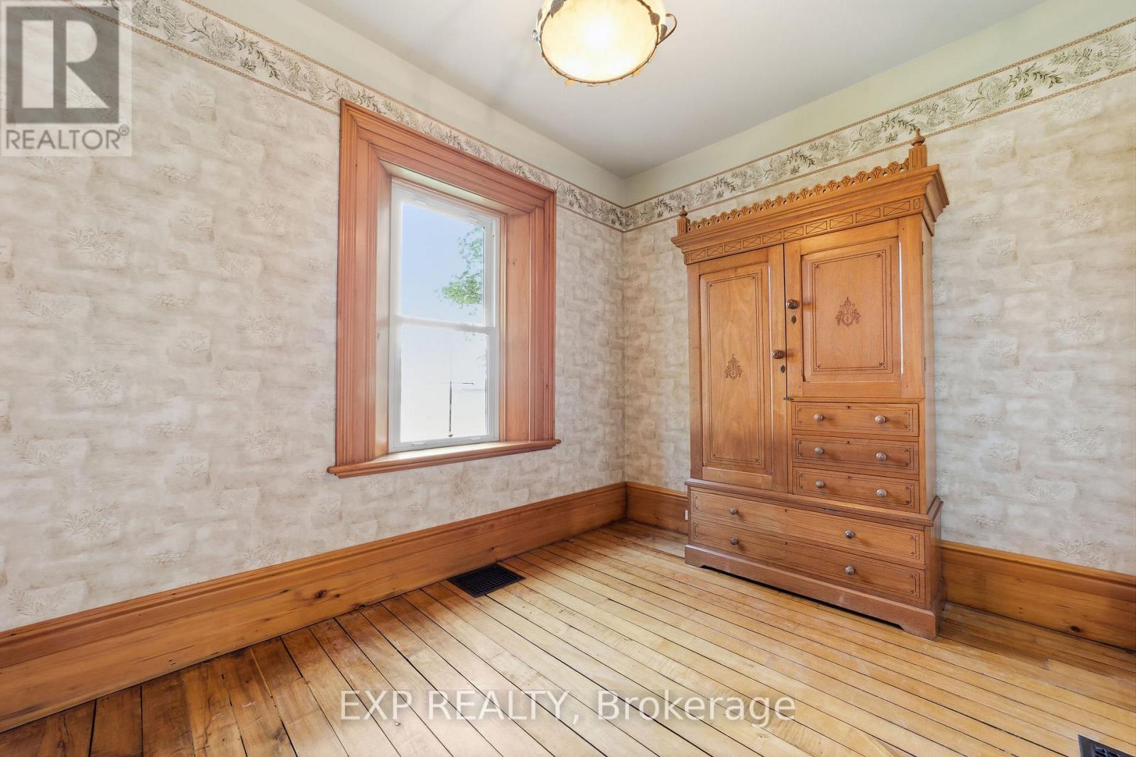 30569 Wyatt Road, North Middlesex, Ontario  N7G 3H7 - Photo 9 - X13418386