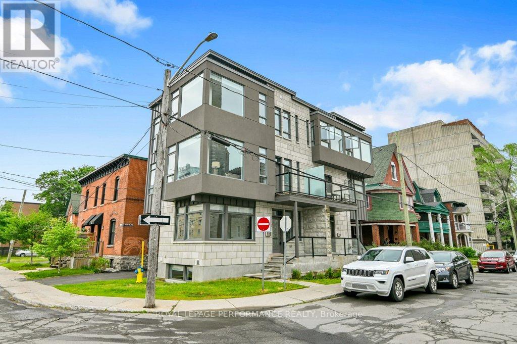 80 EMPRESS AVENUE, Ottawa, Ontario