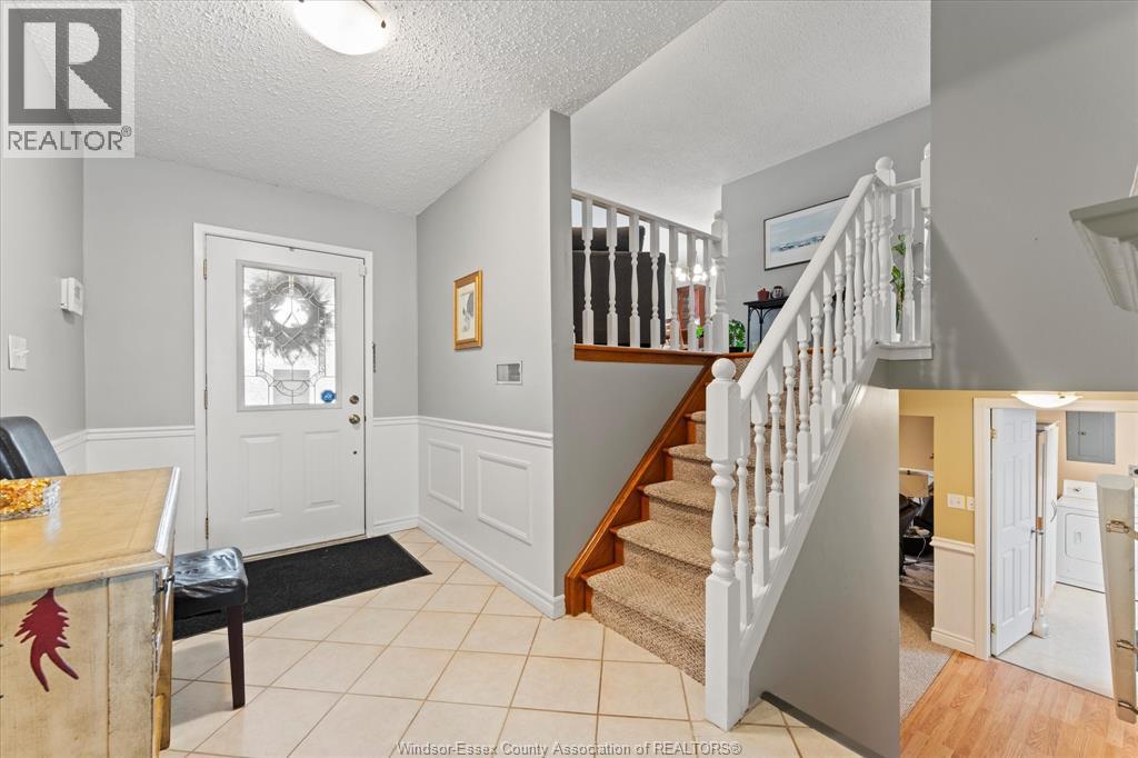 3209 Halpin Road, Windsor, Ontario N8R 2B3 - Photo 4 - 26013530