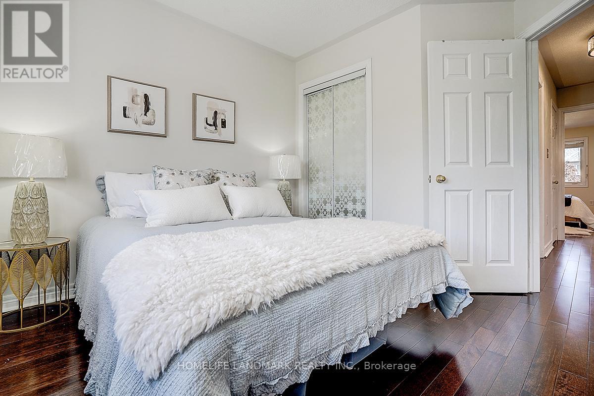 54 Forestwood Street, Richmond Hill, Ontario  L4S 2K3 - Photo 25 - N13418190