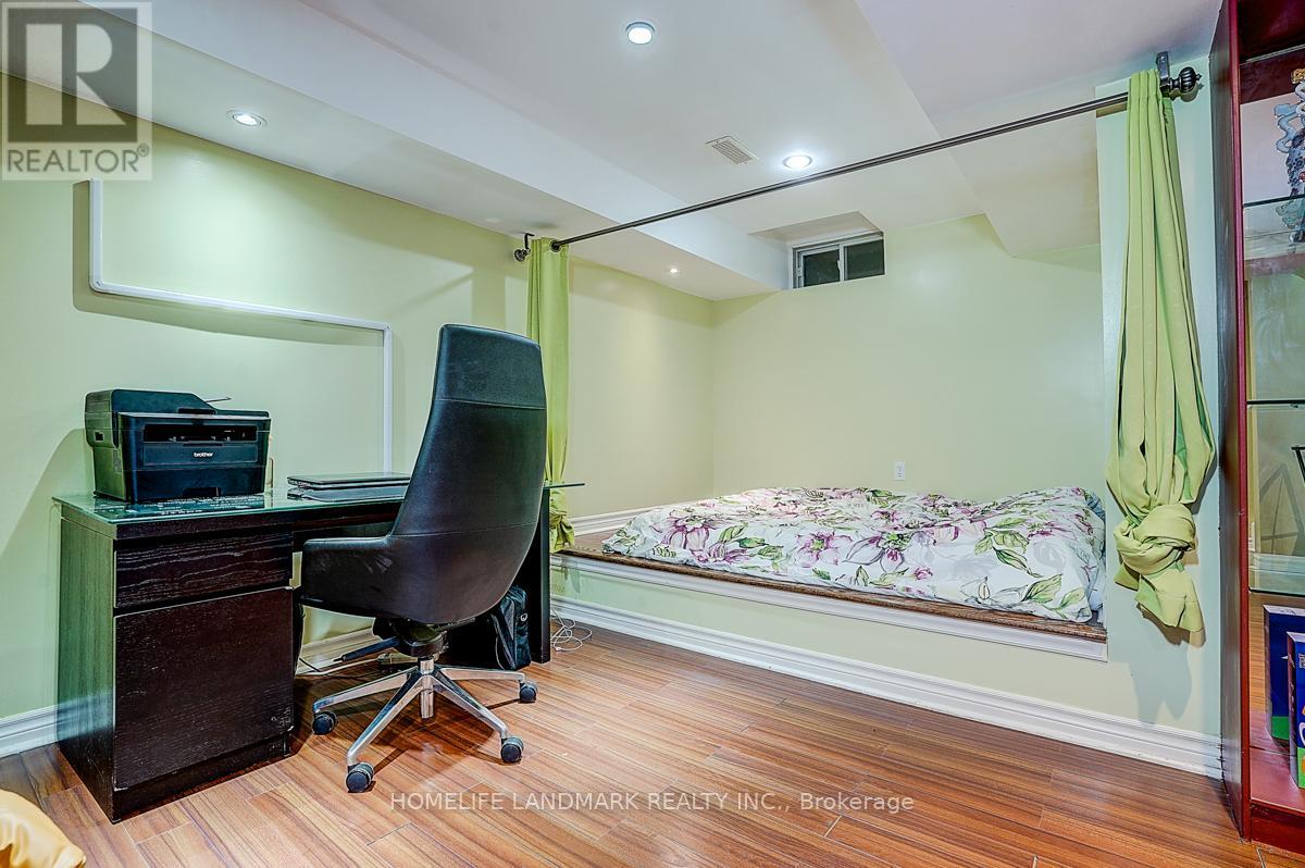 54 Forestwood Street, Richmond Hill, Ontario  L4S 2K3 - Photo 29 - N13418190