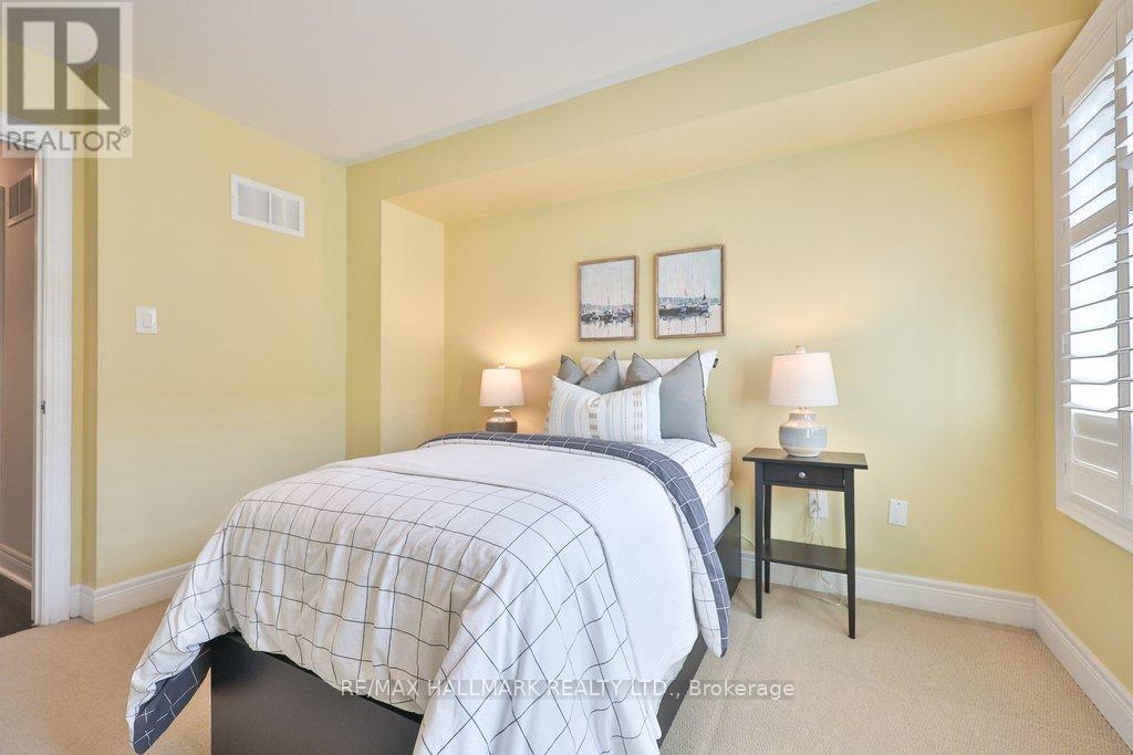 32 Lobo Mews, Toronto, Ontario  M8Z 0B1 - Photo 23 - W13415846