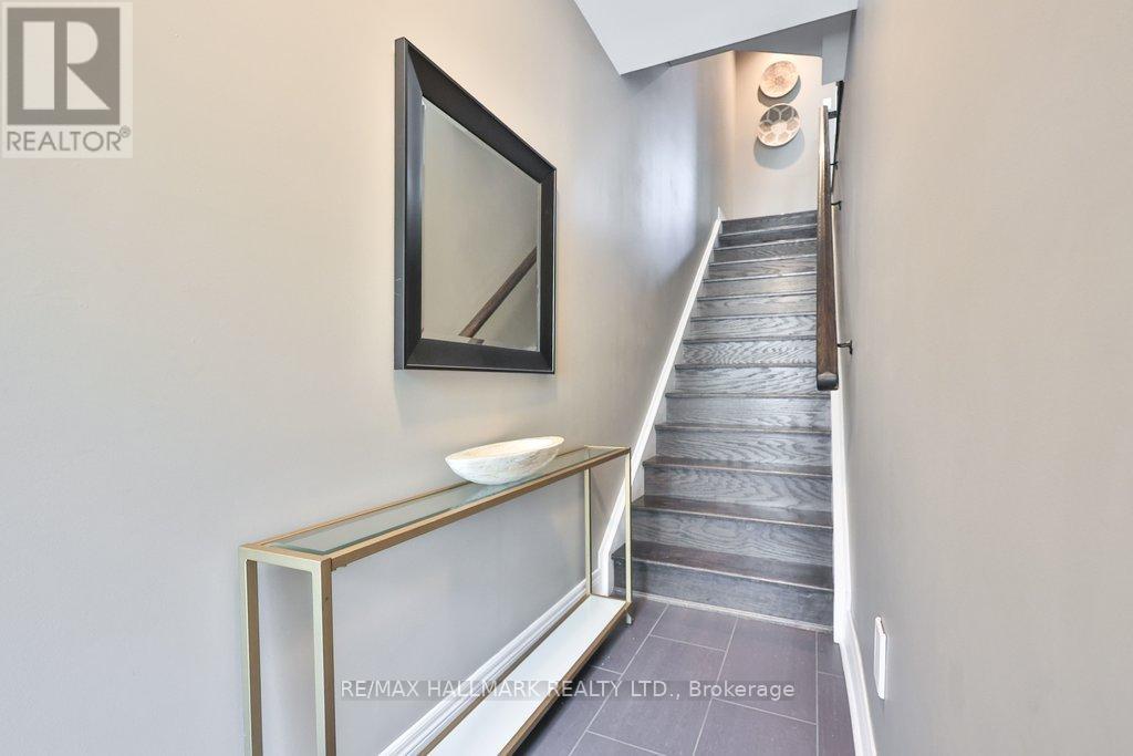 32 Lobo Mews, Toronto, Ontario  M8Z 0B1 - Photo 28 - W13415846
