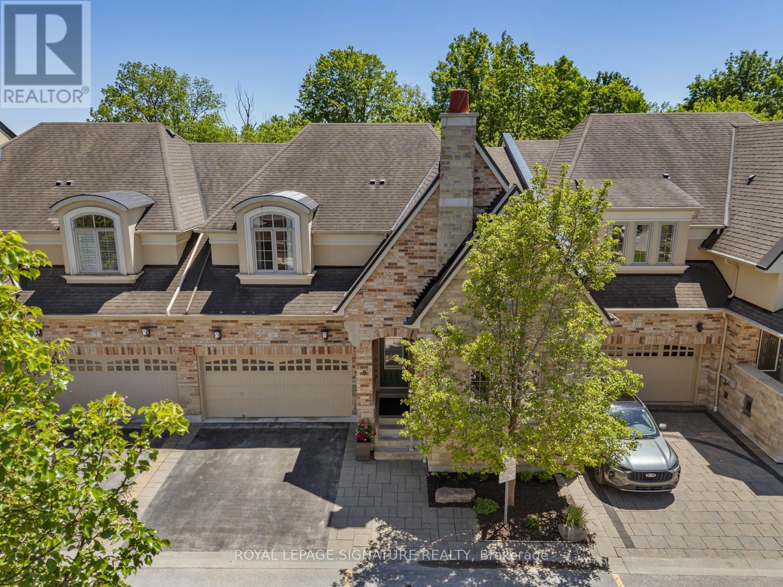 9 Grigglestone Lane, Ajax, Ontario  L1T 0L1 - Photo 2 - E13418410