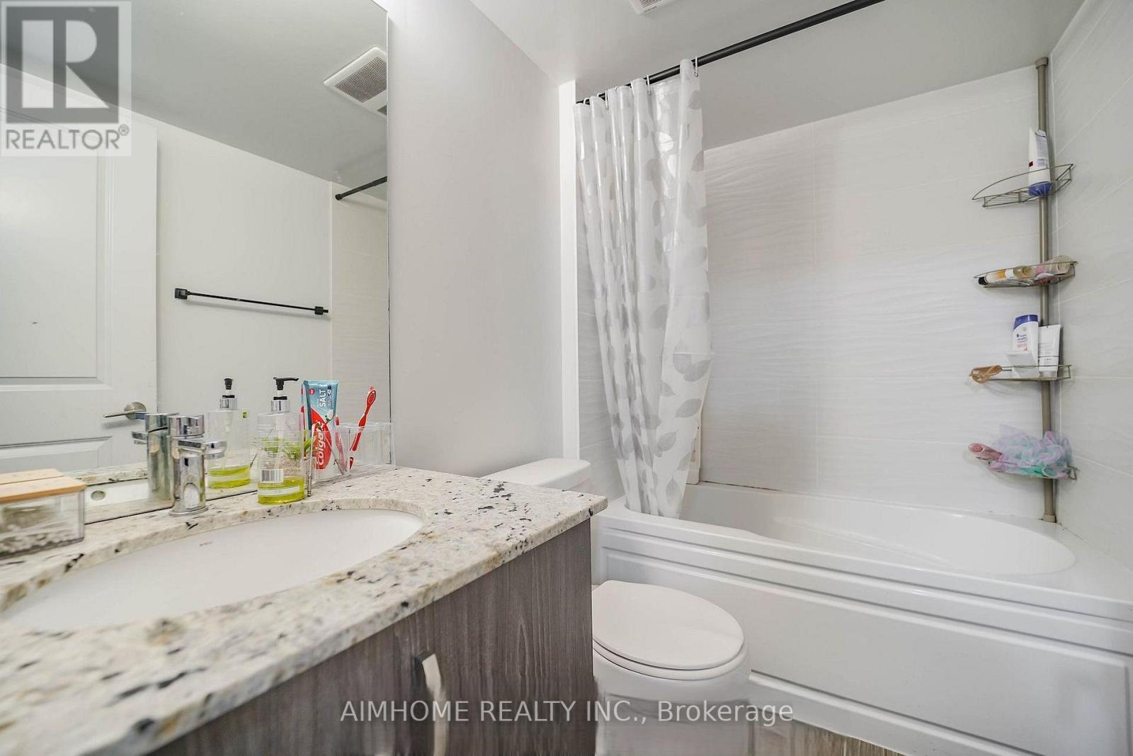 226 - 20 Meadowglen Place, Toronto, Ontario  M1G 0A9 - Photo 15 - E13418420
