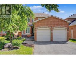 9 HAMMERSTONE CRESCENT, Vaughan, Ontario