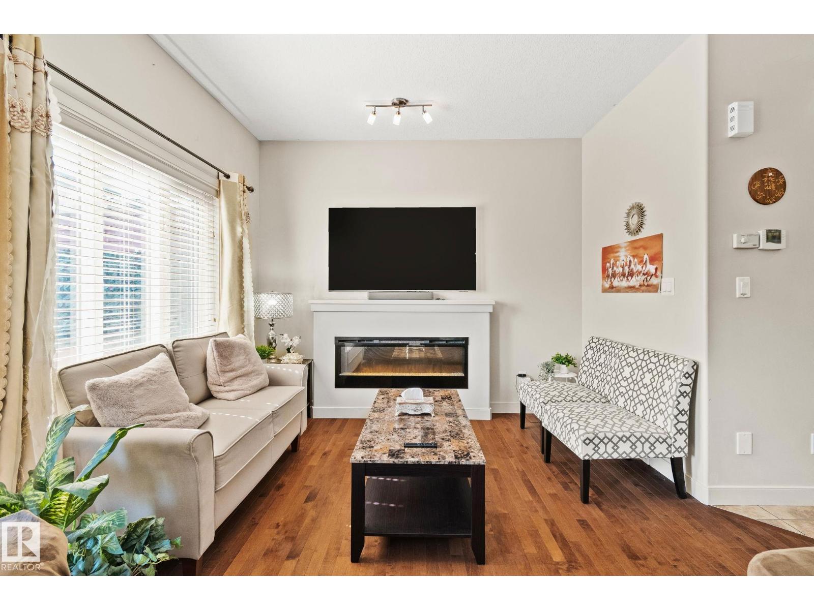 #2 450 MCCONACHIE WY NW NW, Edmonton, Alberta